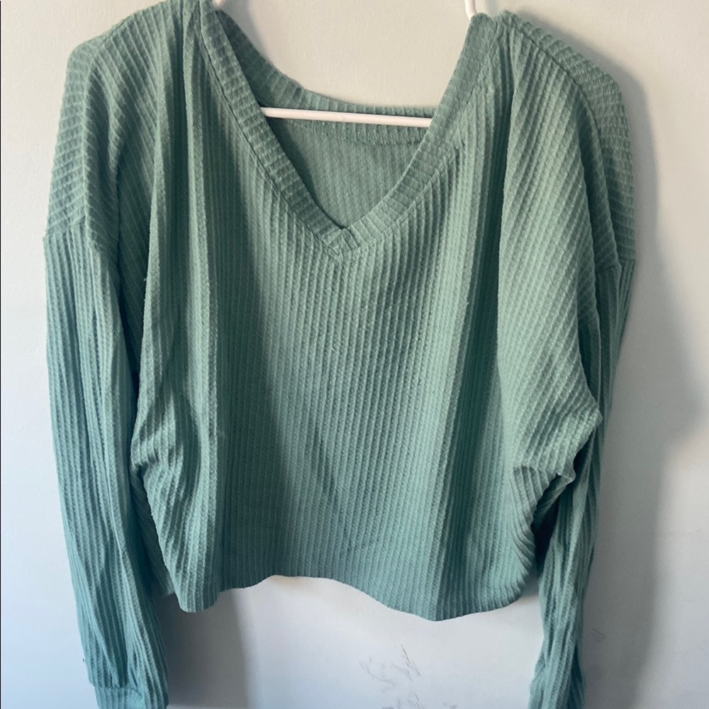 Aeropostale Mint Green V-Neck Ribbed Women's Top